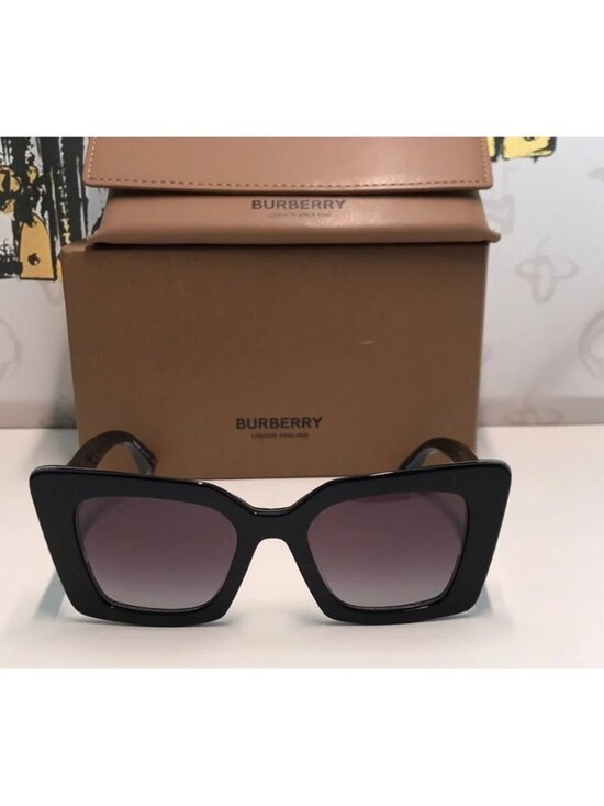 New Authentic Burberry BE4344 8450 Black Sunglasses